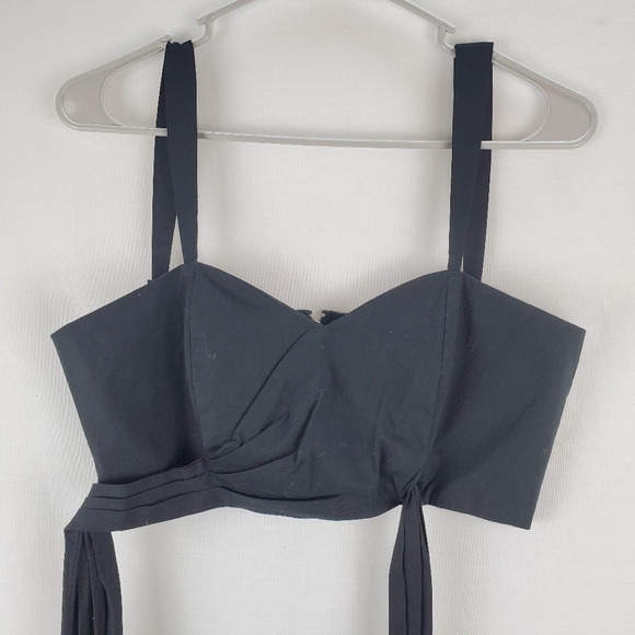 Wayf (Nordstrom) black cropped wrap around waist - Picture 1 of 5